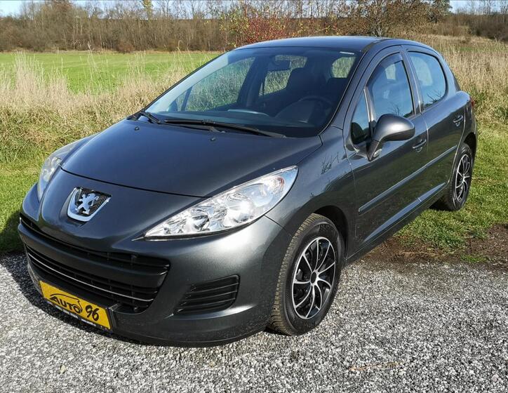 Peugeot 207 26