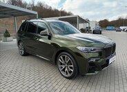 BMW X7 SUV / Terénní 4,4 l 390 kw