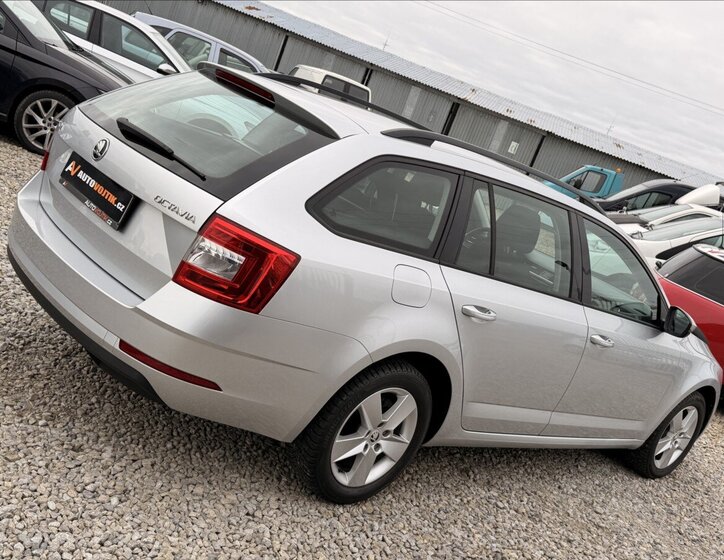 Škoda Octavia Kombi 2,0 l 110 kw