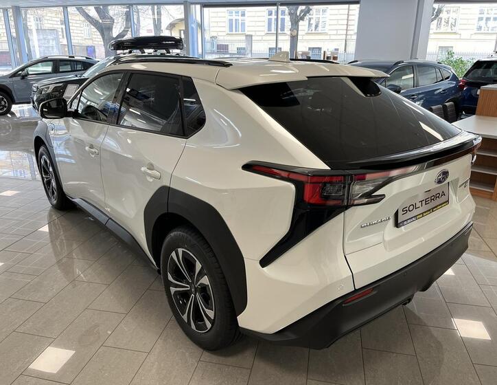 Subaru Solterra 3