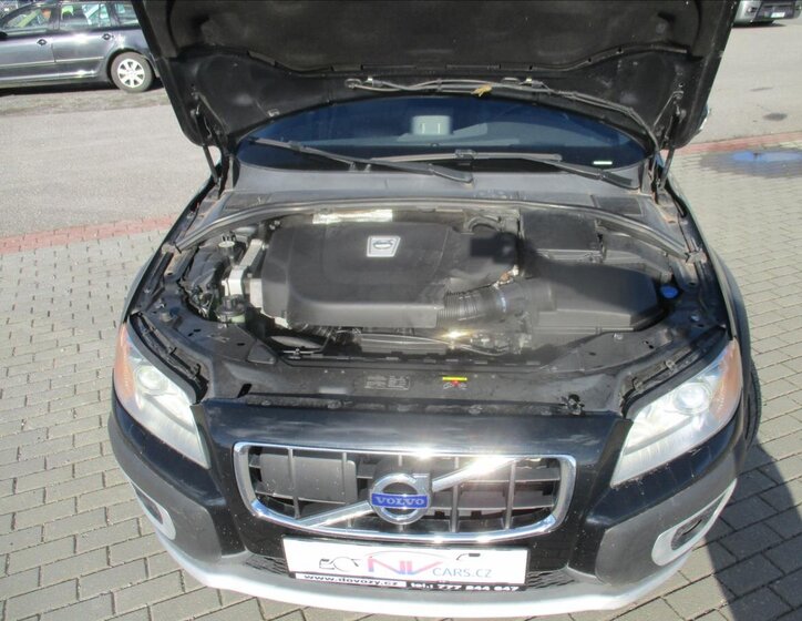 Volvo XC70 23