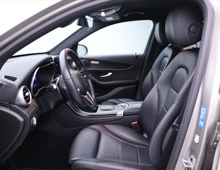 Mercedes-Benz GLC SUV 2,0 l 143 kw