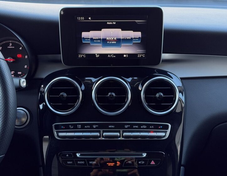 Mercedes-Benz GLC 19