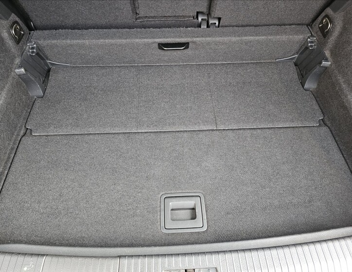 Volkswagen Golf Sportsvan 32