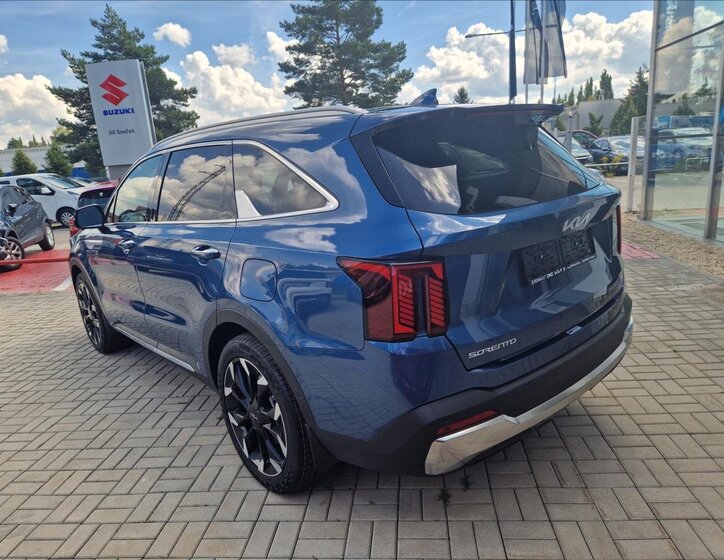 KIA Sorento SUV / Terénní 2,2 l 142 kw