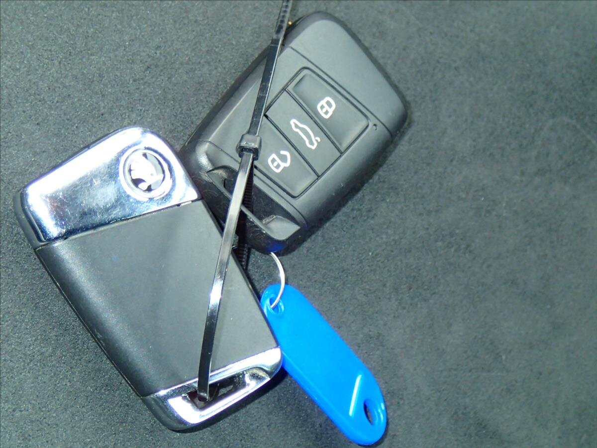 Škoda Kodiaq SUV / Terénní 1,5 l 110 kw