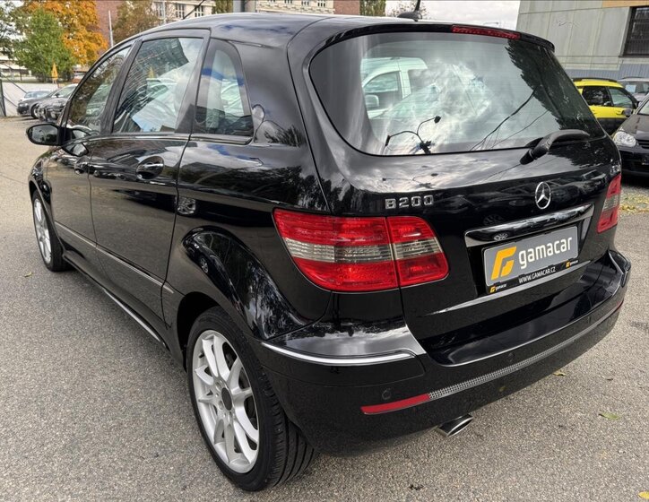 Mercedes-Benz Třídy B Hatchback 2,0 l 103 kw