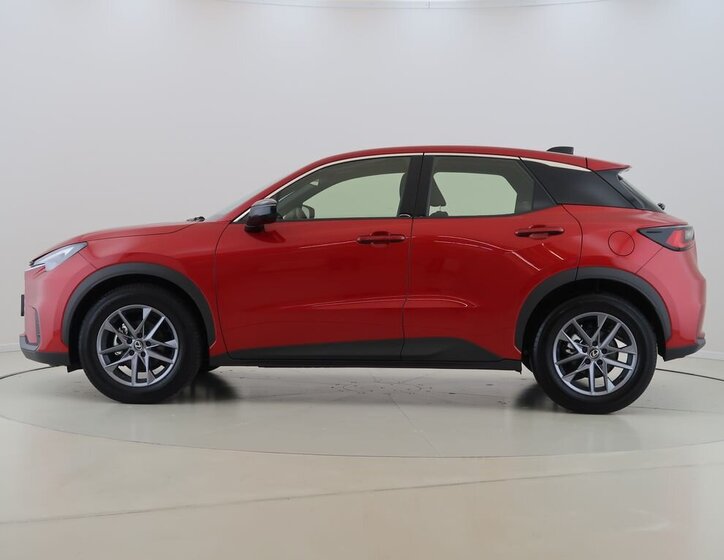 Lexus Ostatní SUV / Terénní 1,5 l 67 kw