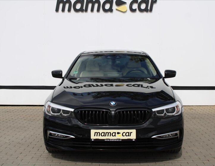 BMW Řada 5 Sedan 3,0 l 250 kw