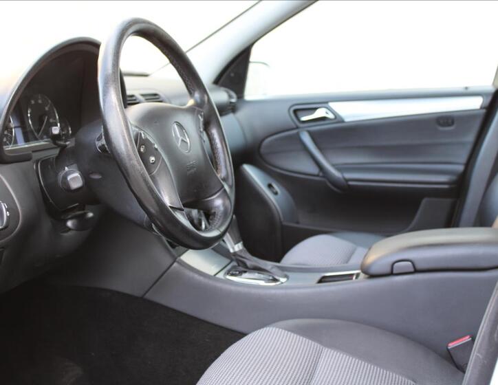 Mercedes-Benz Třídy C 14