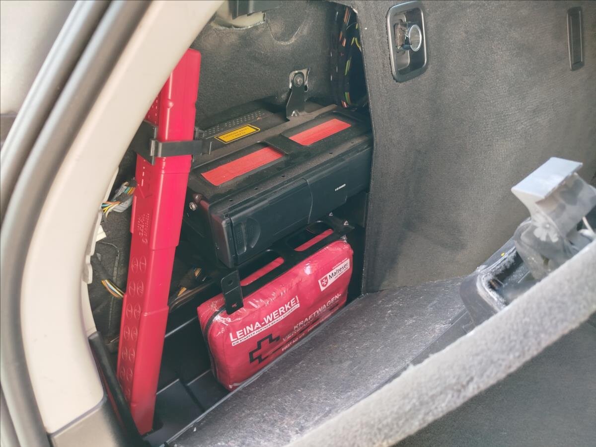 BMW Řada 3 Kombi 2,0 l 125 kw