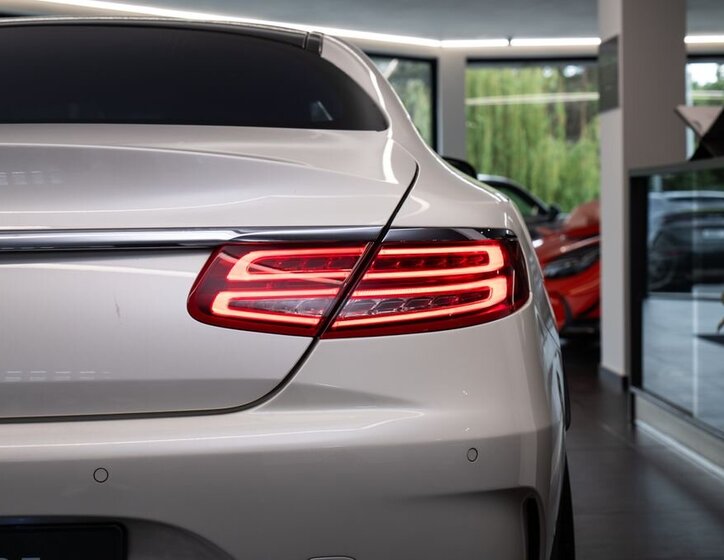 Mercedes-Benz Třídy S Kupé 4,7 l 335 kw