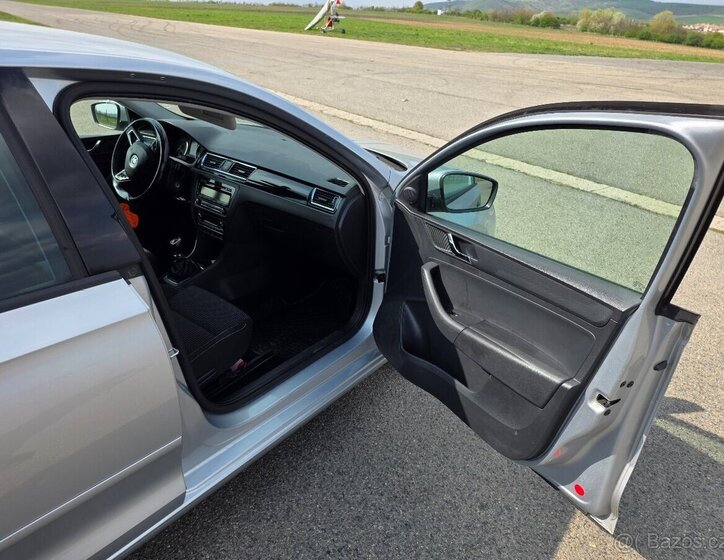 Škoda Rapid Sedan / Limuzína 0,0 77 kw