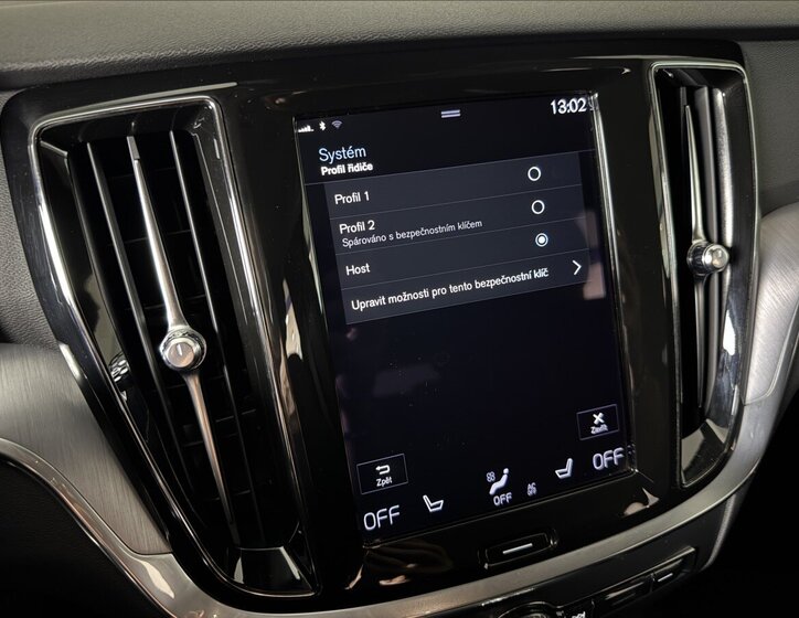 Volvo V60 Kombi 2,0 l 145 kw