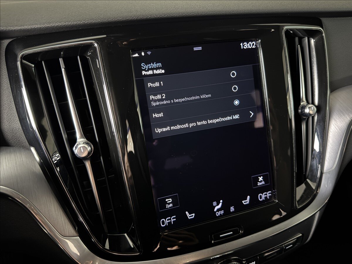 Volvo V60 Kombi 2,0 l 145 kw