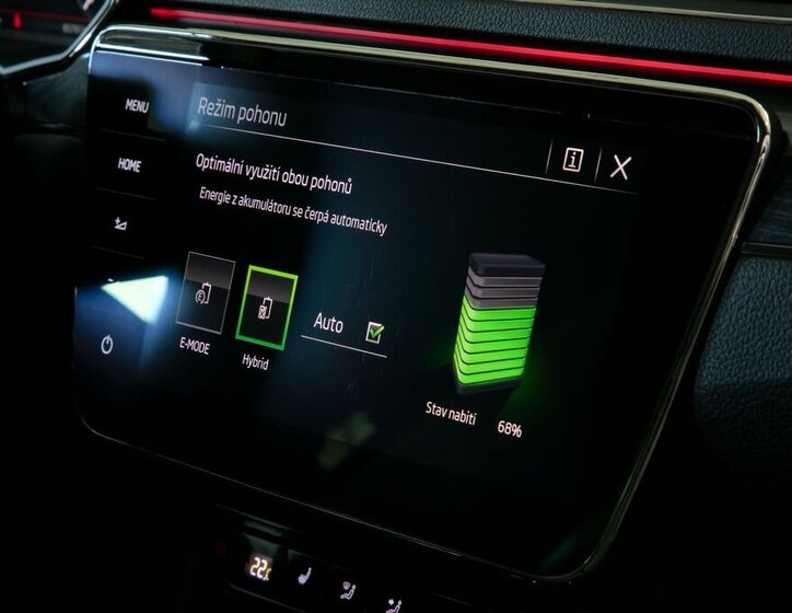 Škoda Superb Kombi 1,4 l 160 kw