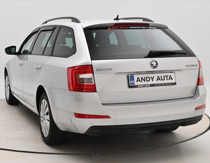 Škoda Octavia Kombi 2,0 l 110 kw