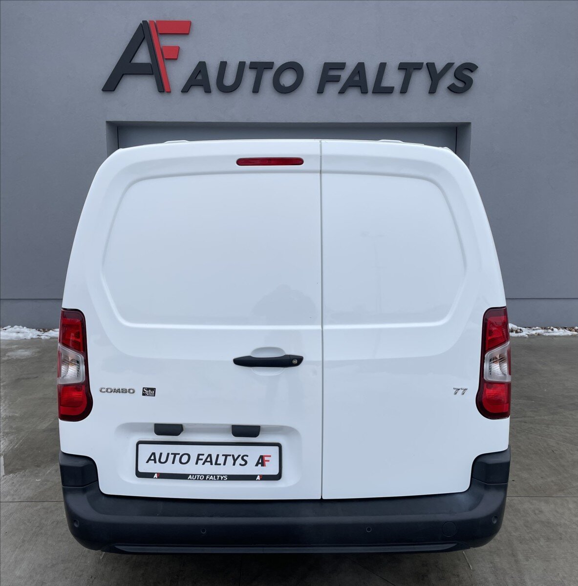 Opel Combo Skříň 1,5 l 96 kw