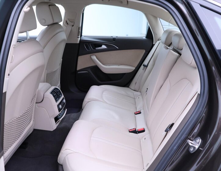 Audi A6 Sedan 3,0 l 235 kw