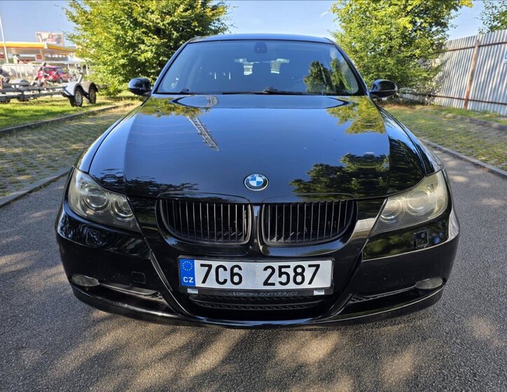 BMW Řada 3 2