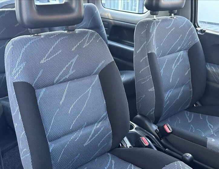 Suzuki Jimny Ostatní 1,3 l 60 kw