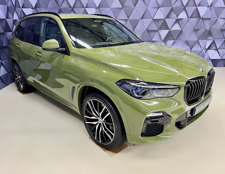 BMW X5 SUV 3,0 l 210 kw