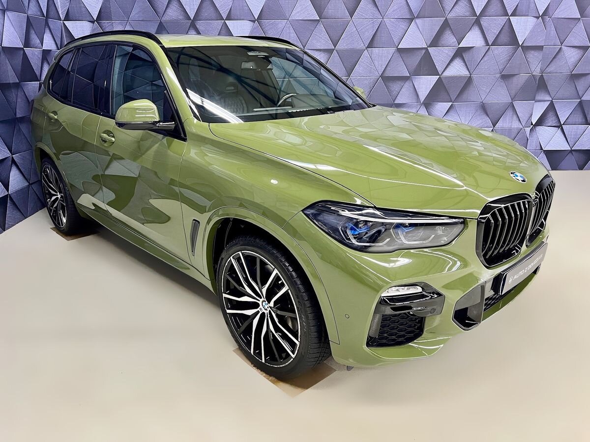 BMW X5 SUV 3,0 l 210 kw