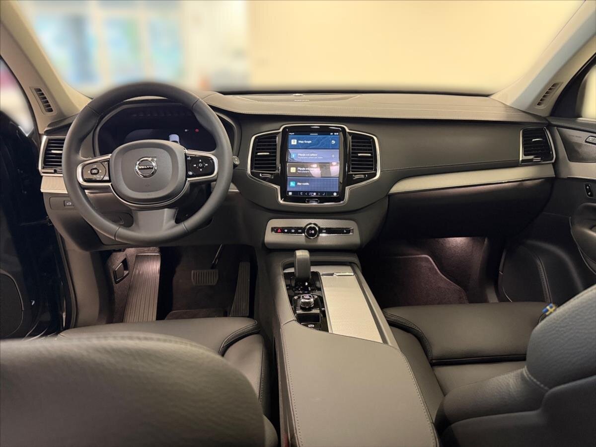 Volvo XC90 SUV 2,0 l 173 kw