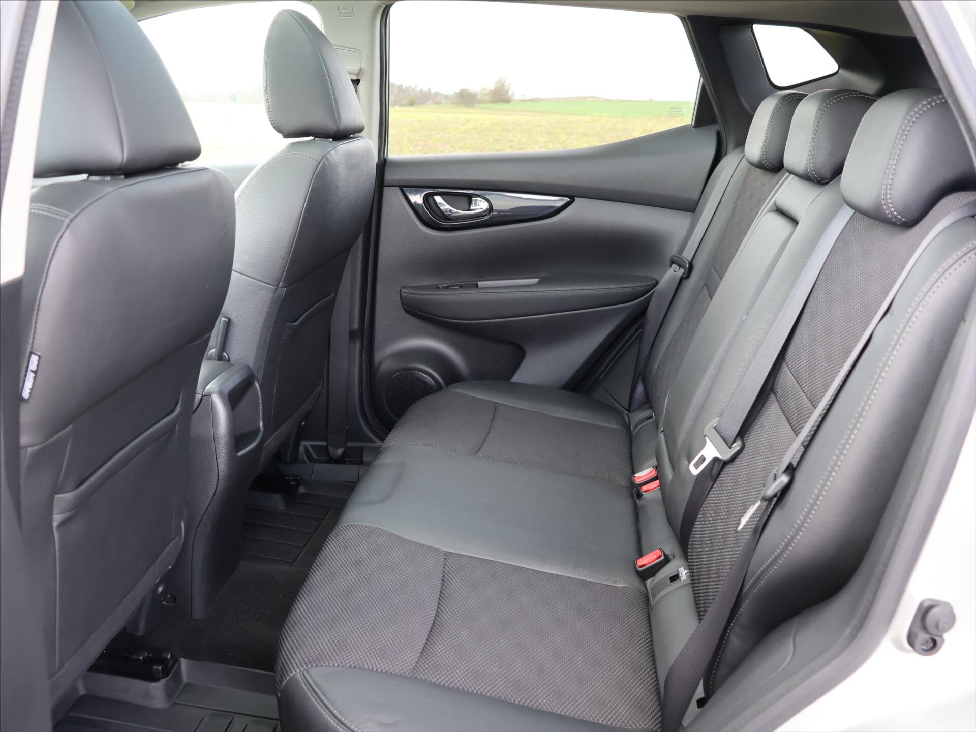 Nissan Qashqai SUV / Terénní 1,2 l 85 kw