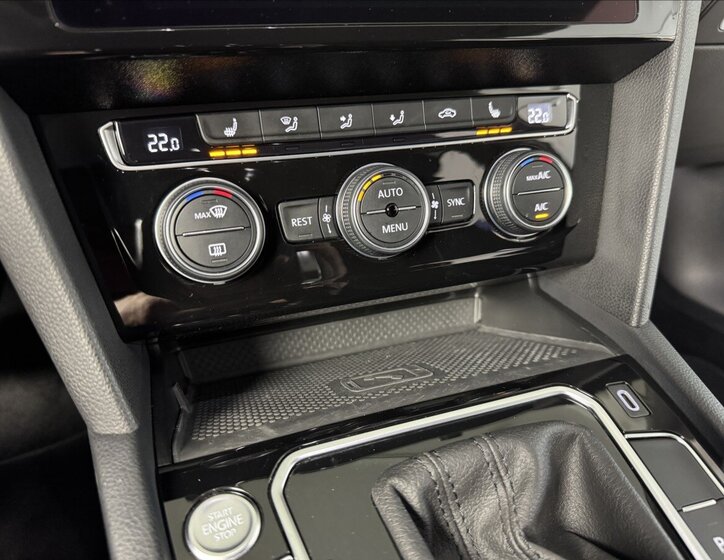 Volkswagen Passat Kombi 2,0 l 140 kw