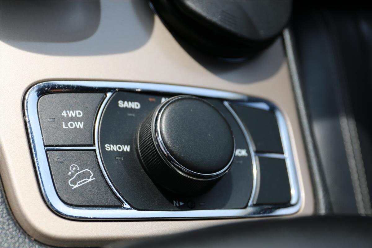 Jeep Grand Cherokee Kombi 3,0 l 184 kw