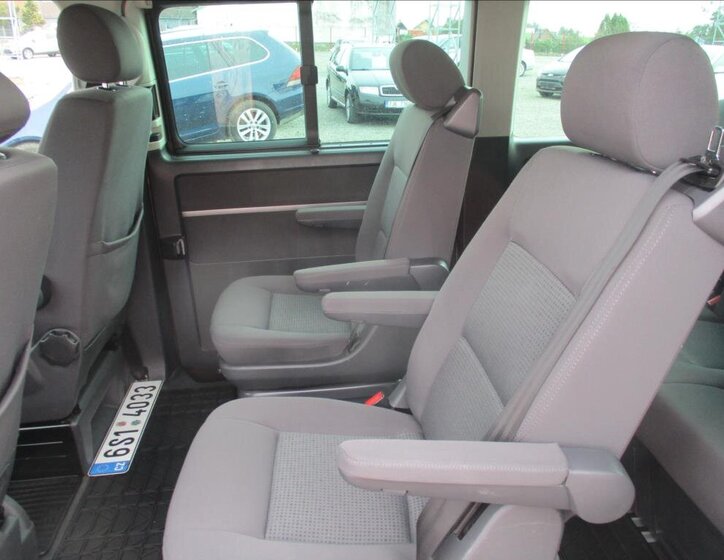 Volkswagen Multivan VAN / Minibus 2,5 l 96 kw