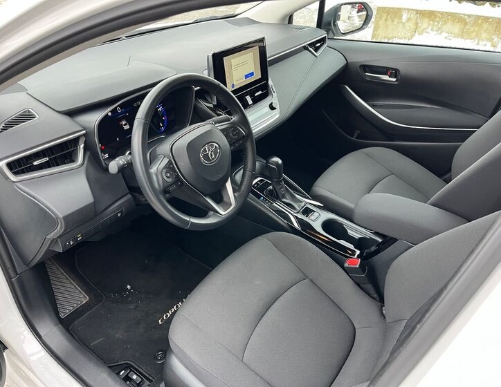 Toyota Corolla Sedan 1,5 l 92 kw