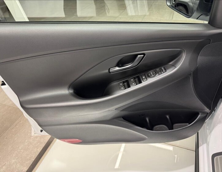 Hyundai i30 Liftback 2,0 l 206 kw