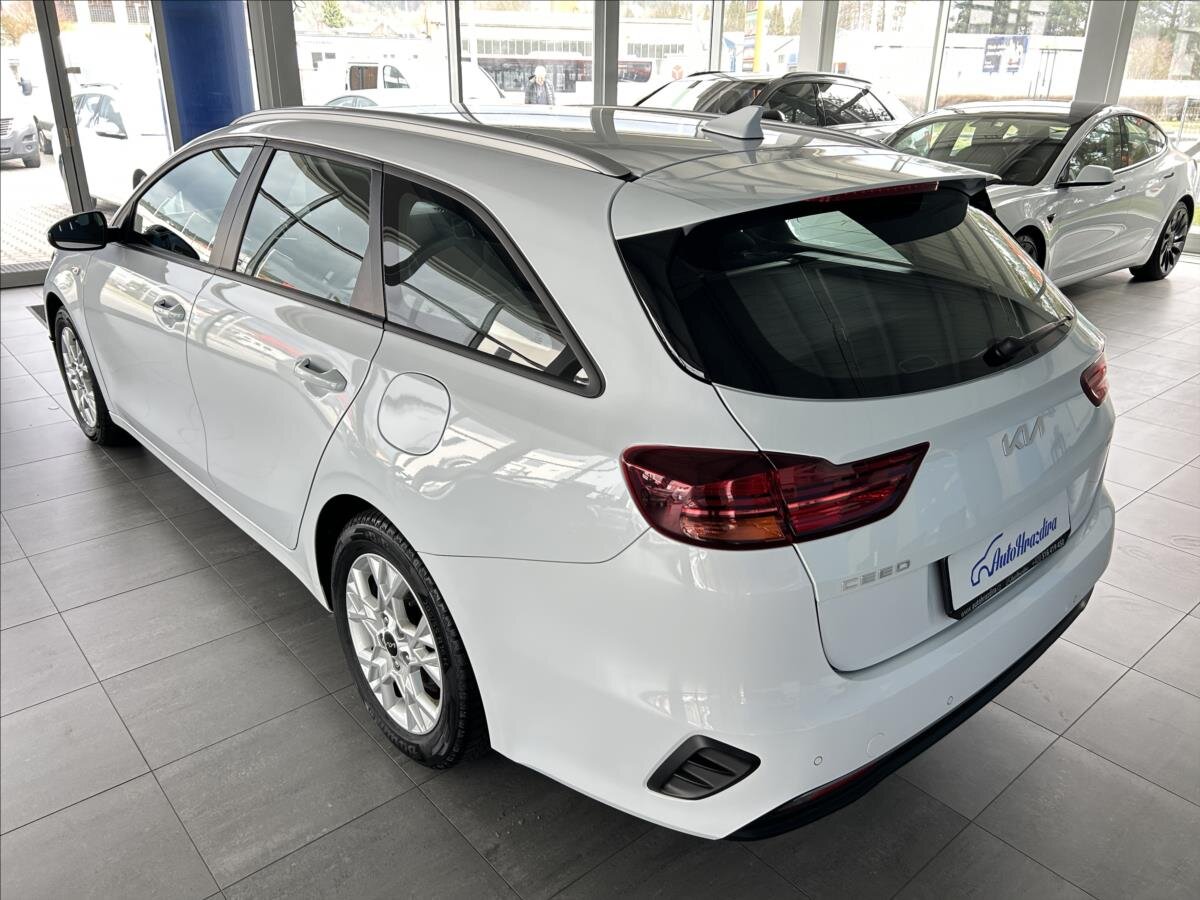 KIA Ceed Kombi 1,5 l 118 kw