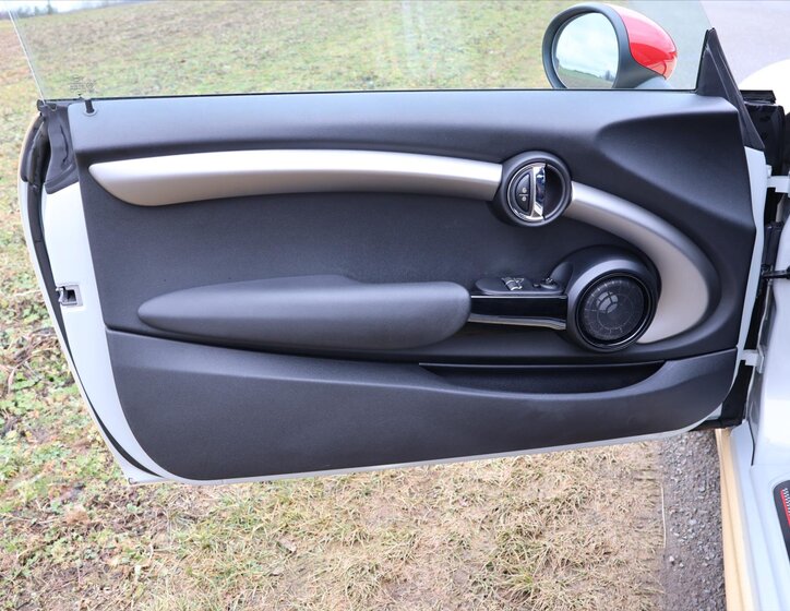 Mini Cooper Hatchback 2,0 l 170 kw