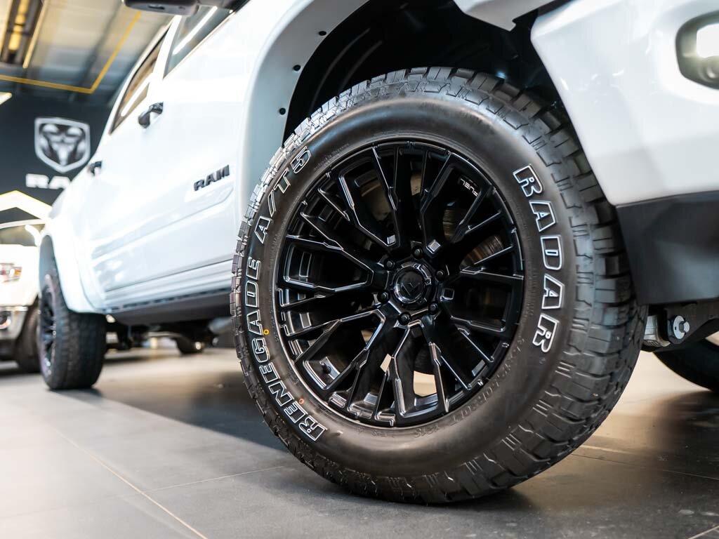 Dodge RAM Pick-up 5,7 l 291 kw