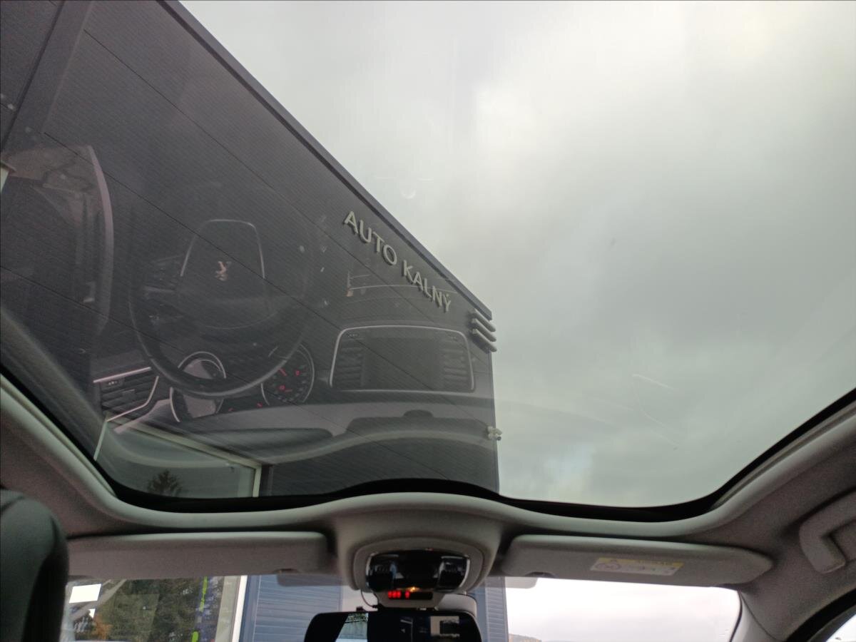 Peugeot 508 Kombi 2,0 l 110 kw