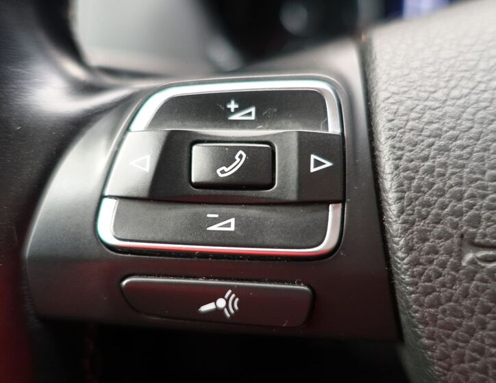 Volkswagen Sharan 23