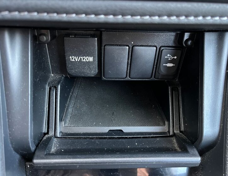 Toyota Auris Hatchback 1,6 l 97 kw