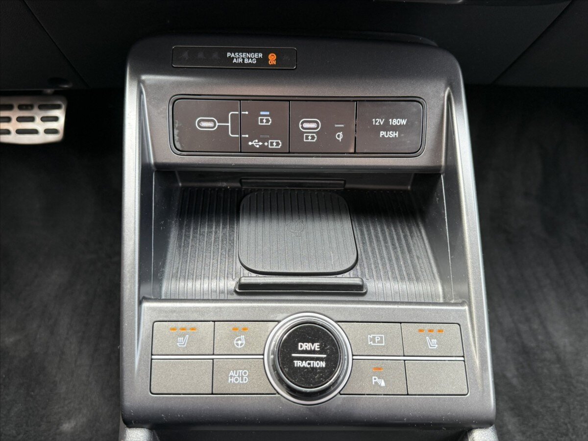 Hyundai Kona SUV / Terénní 1,6 l 145 kw