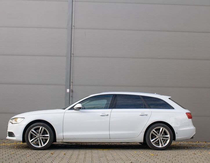 Audi A6 8