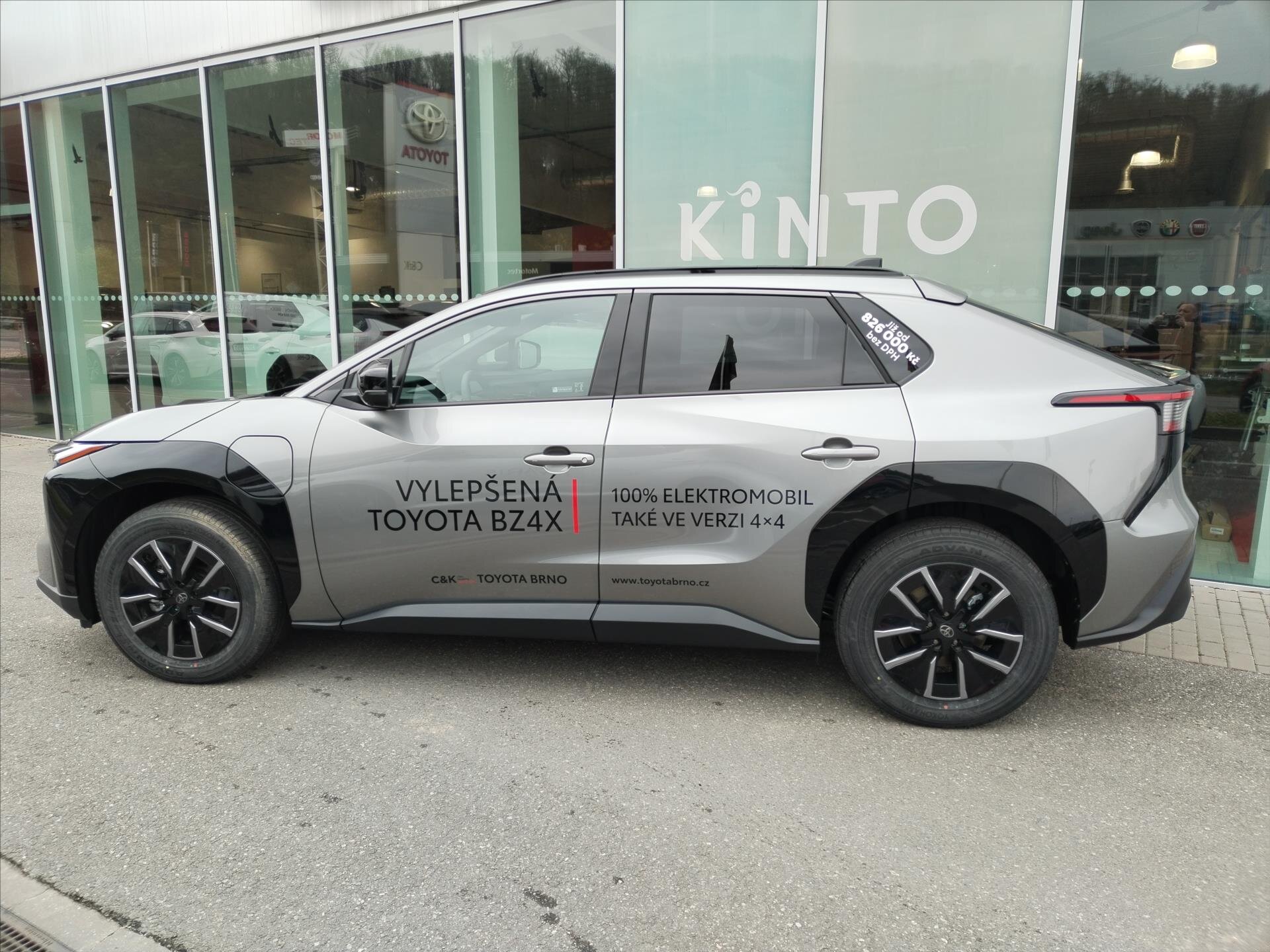 Toyota bZ4X SUV / Terénní 0,0 165 kw