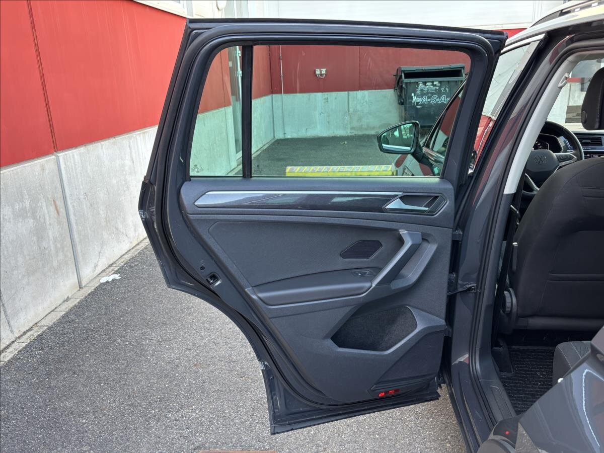 Volkswagen Tiguan SUV / Terénní 2,0 l 110 kw