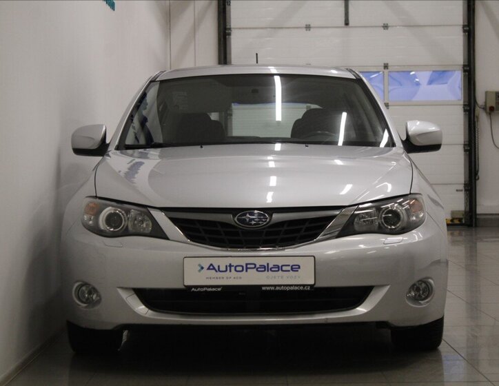 Subaru Impreza Hatchback 2,0 l 110 kw