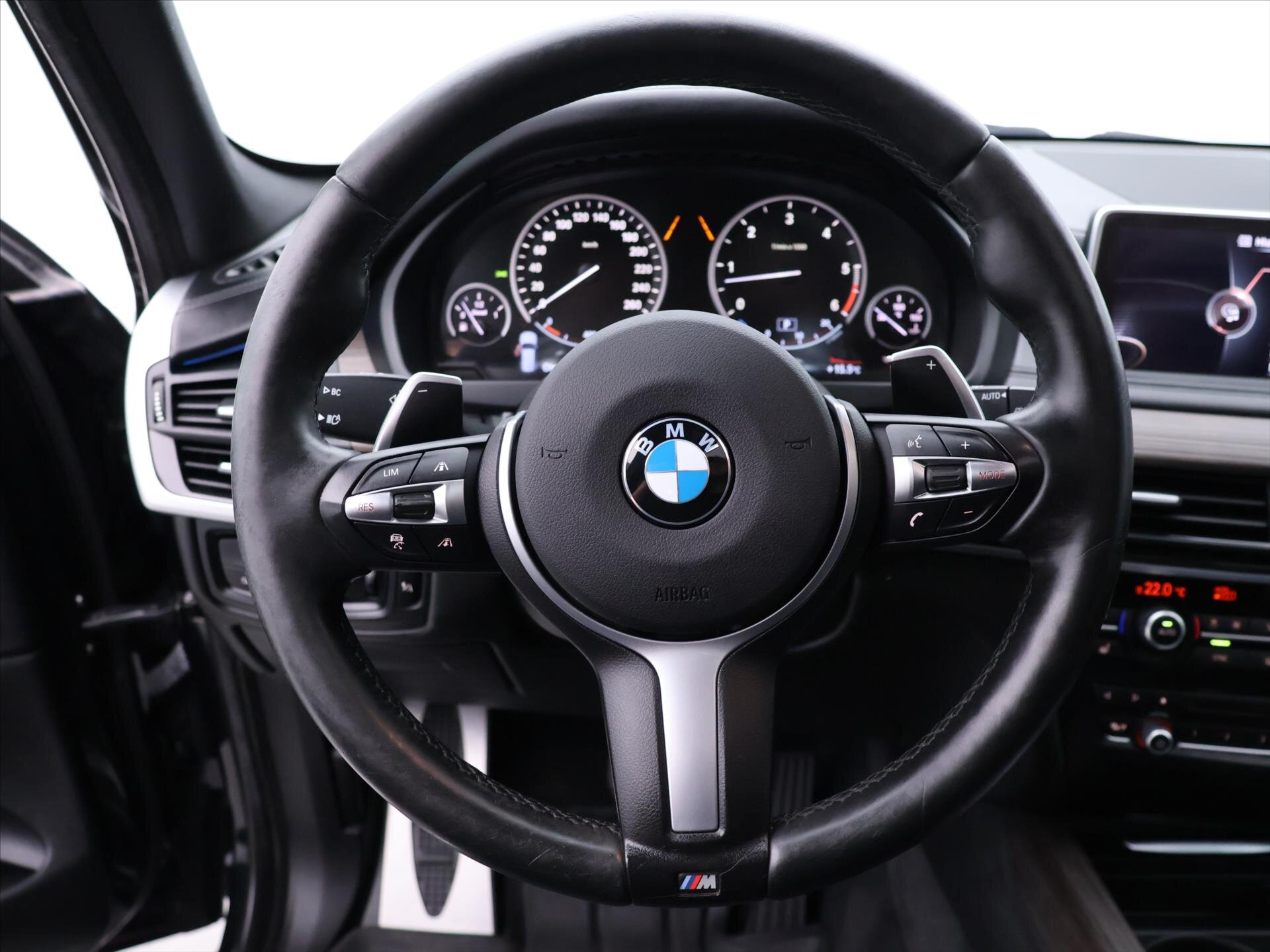 BMW X5 SUV / Terénní 3,0 l 230 kw