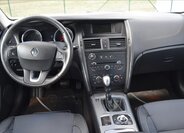 Renault Latitude Sedan / Limuzína 2,0 l 110 kw