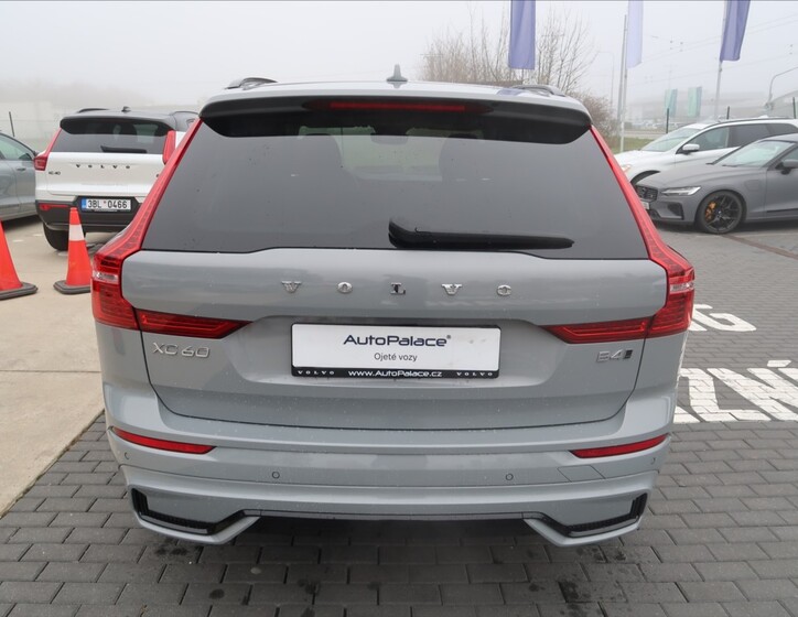 Volvo XC60 6