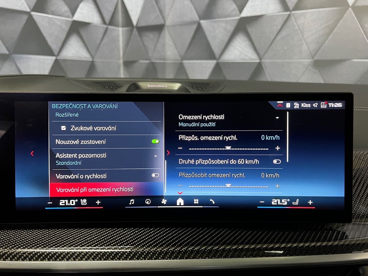 BMW X7 SUV / Terénní 4,4 l 390 kw