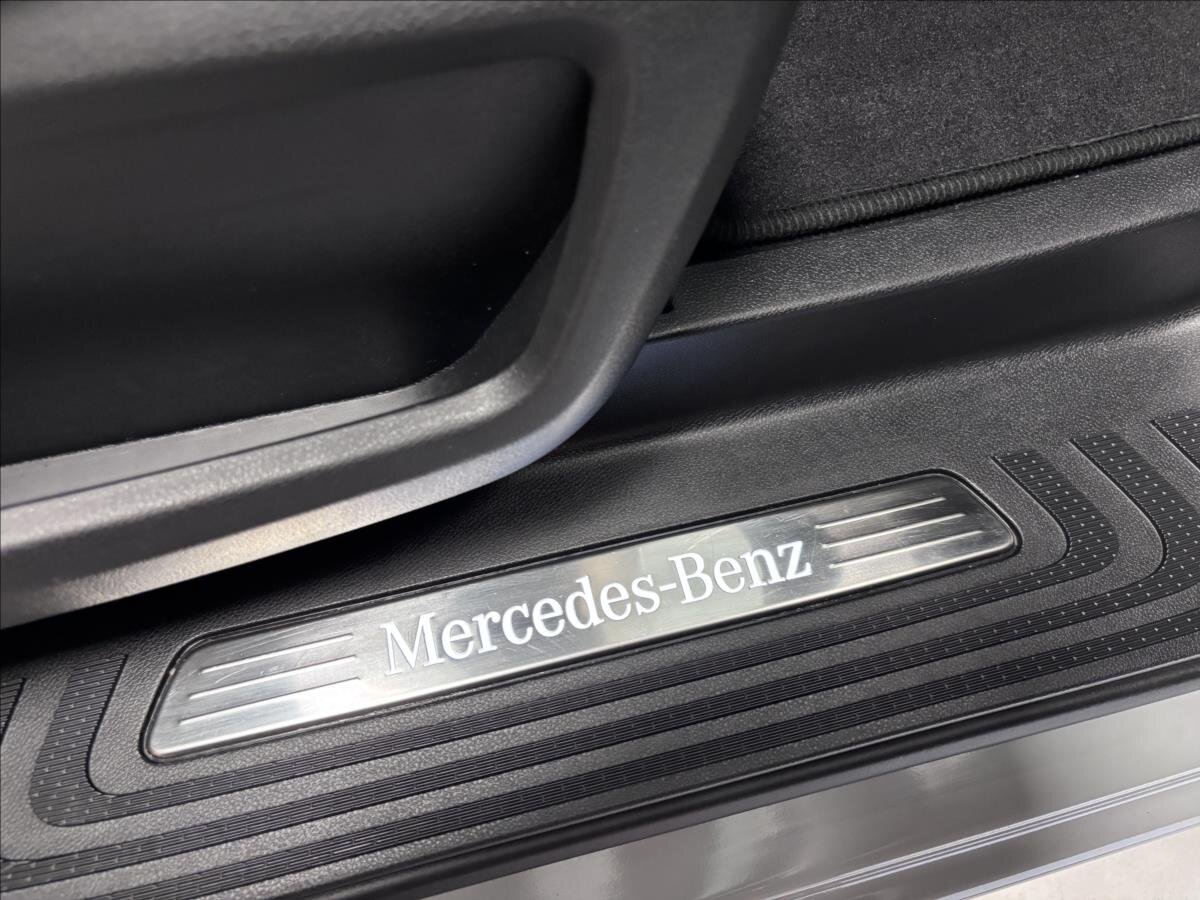 Mercedes-Benz Třídy V Kombi 2,0 l 174 kw